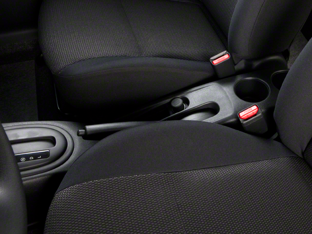 2012 Nissan Versa SV