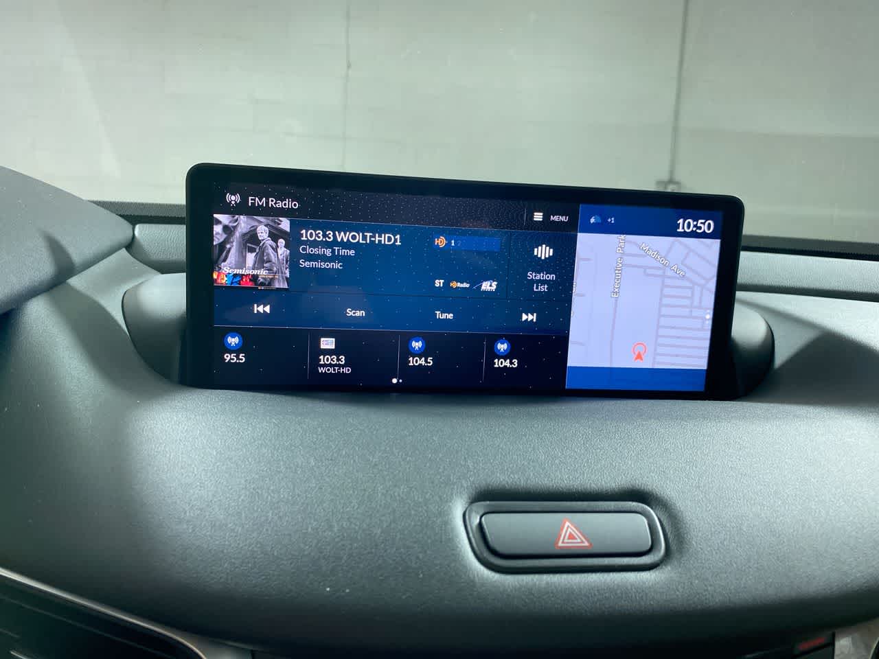 2025 Acura TLX w/Technology Package