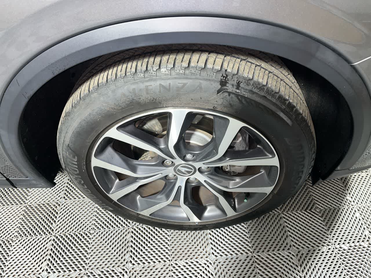 2023 Acura MDX w/Technology Package