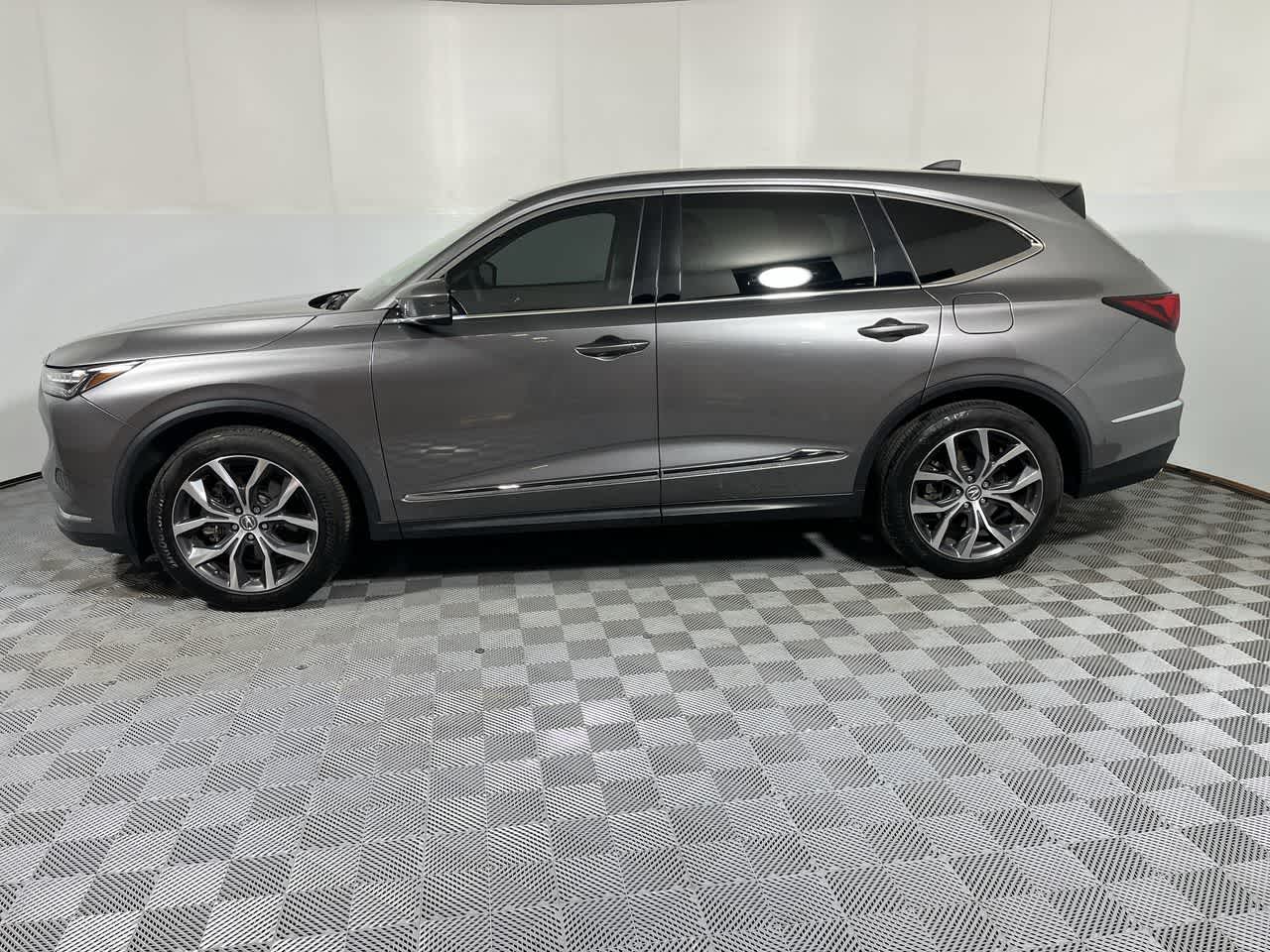 2023 Acura MDX w/Technology Package