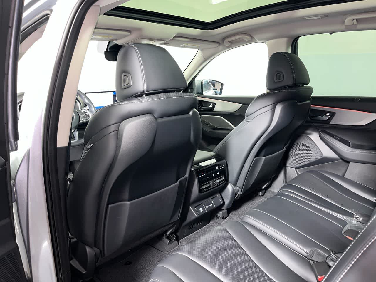 2023 Acura MDX w/Technology Package