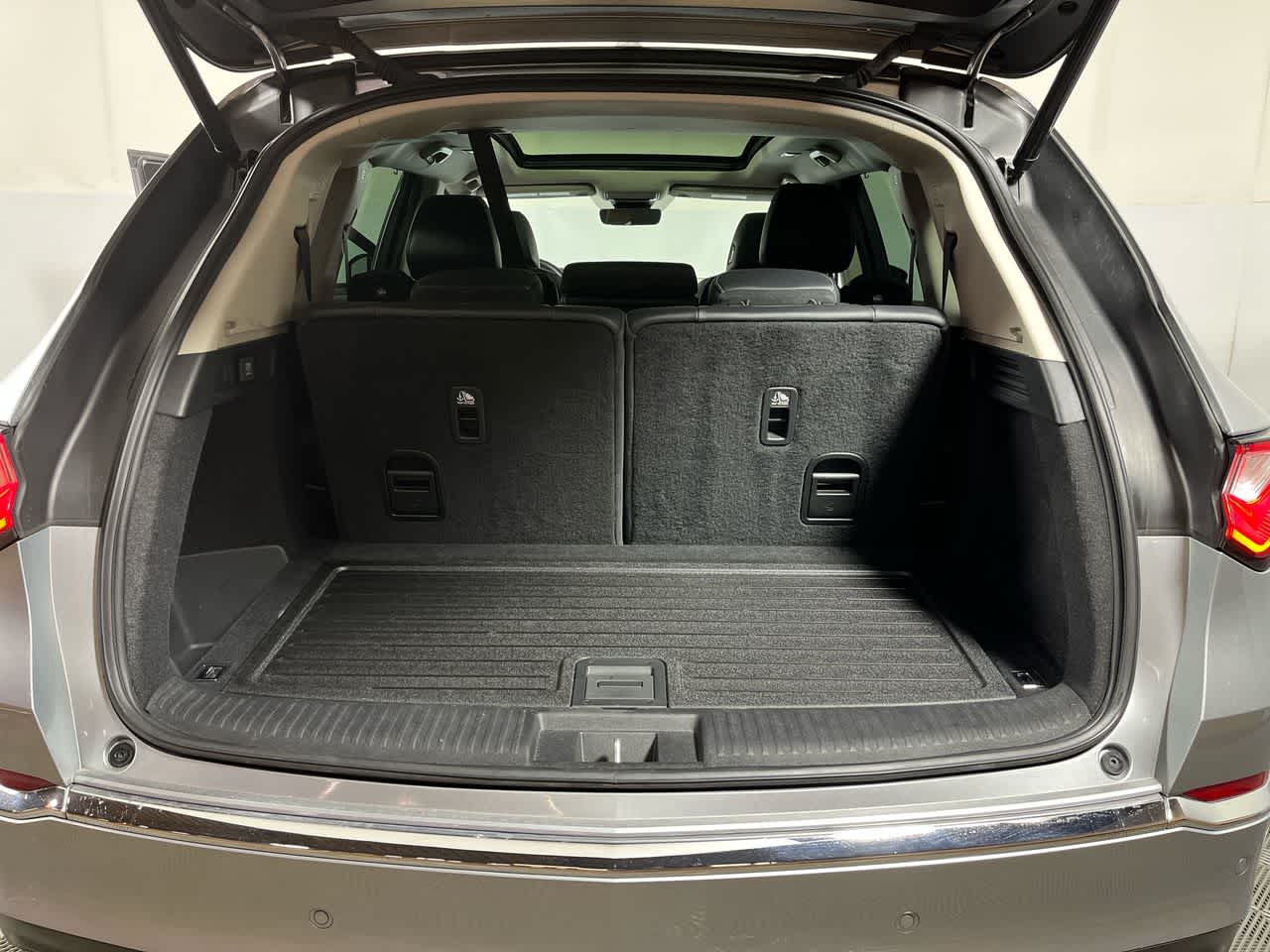 2023 Acura MDX w/Technology Package