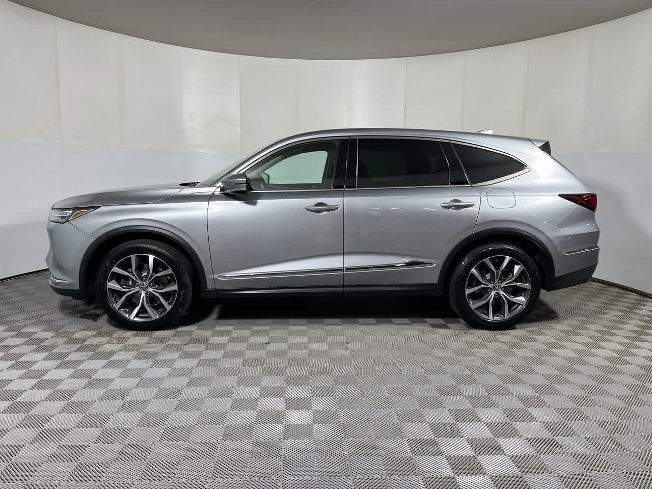 2023 Acura MDX w/Technology Package