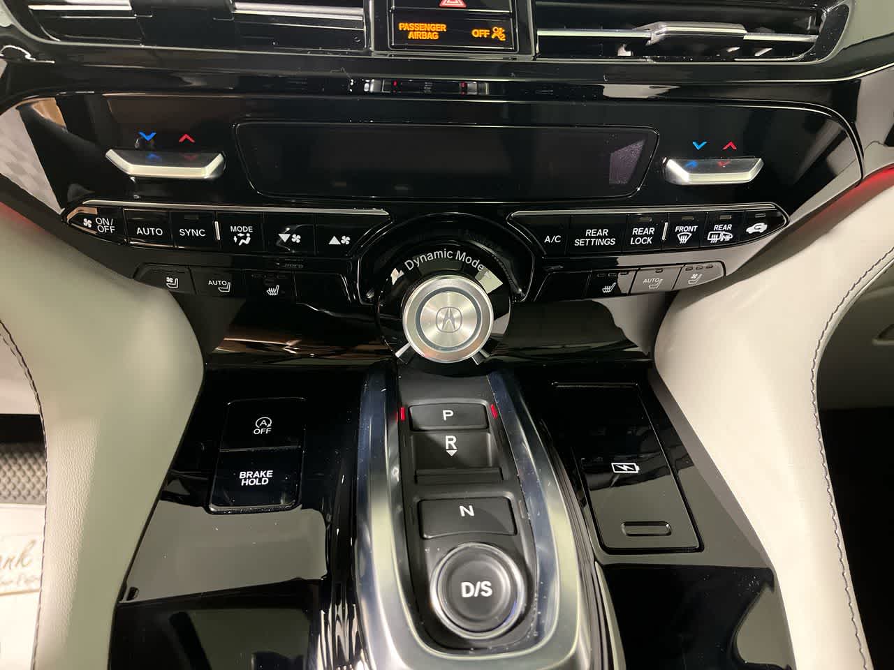 2024 Acura MDX w/Advance Package