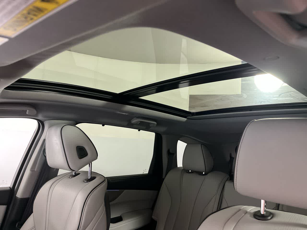 2024 Acura MDX w/Advance Package