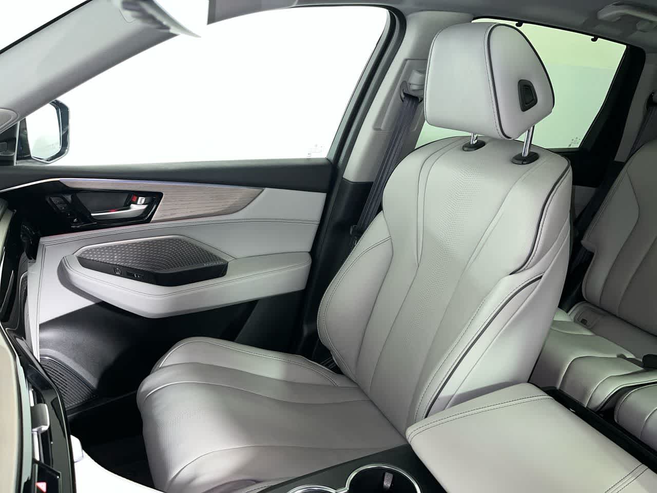 2024 Acura MDX w/Advance Package