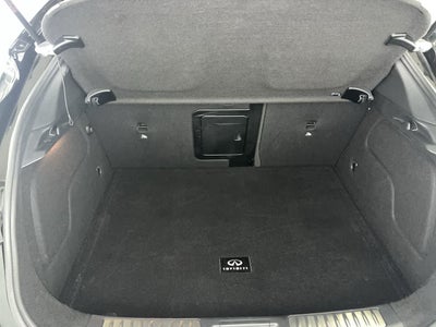 2018 INFINITI QX30 Premium