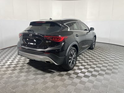 2018 INFINITI QX30 Premium