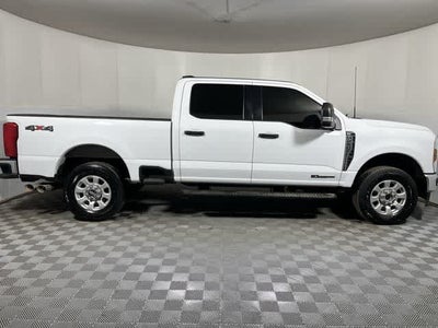2024 Ford Super Duty F-250 Pickup XLT