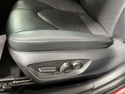 2022 Toyota Camry Hybrid XSE