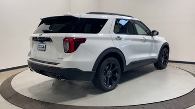 2024 Ford Explorer ST-Line