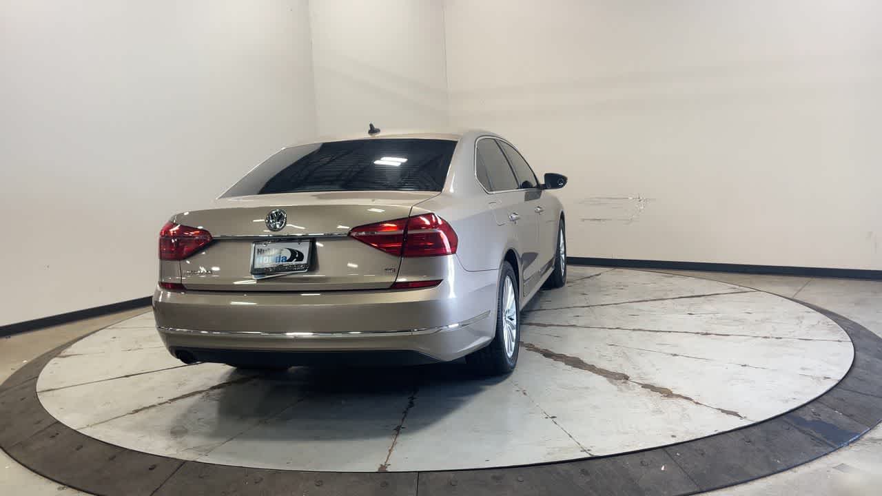 2016 Volkswagen Passat 1.8T SE