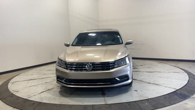 2016 Volkswagen Passat 1.8T SE