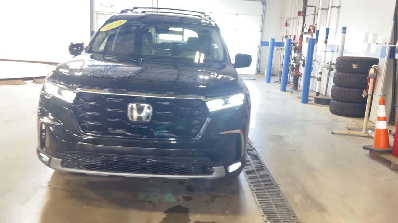 2023 Honda Pilot Elite