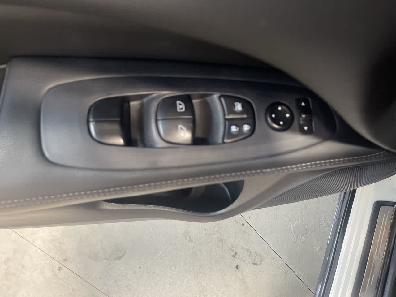 2015 Nissan Pathfinder SL