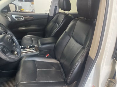 2015 Nissan Pathfinder SL