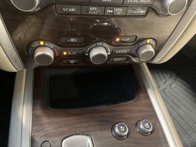 2013 Nissan Pathfinder Platinum