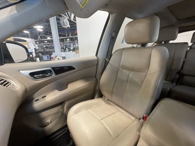 2013 Nissan Pathfinder Platinum