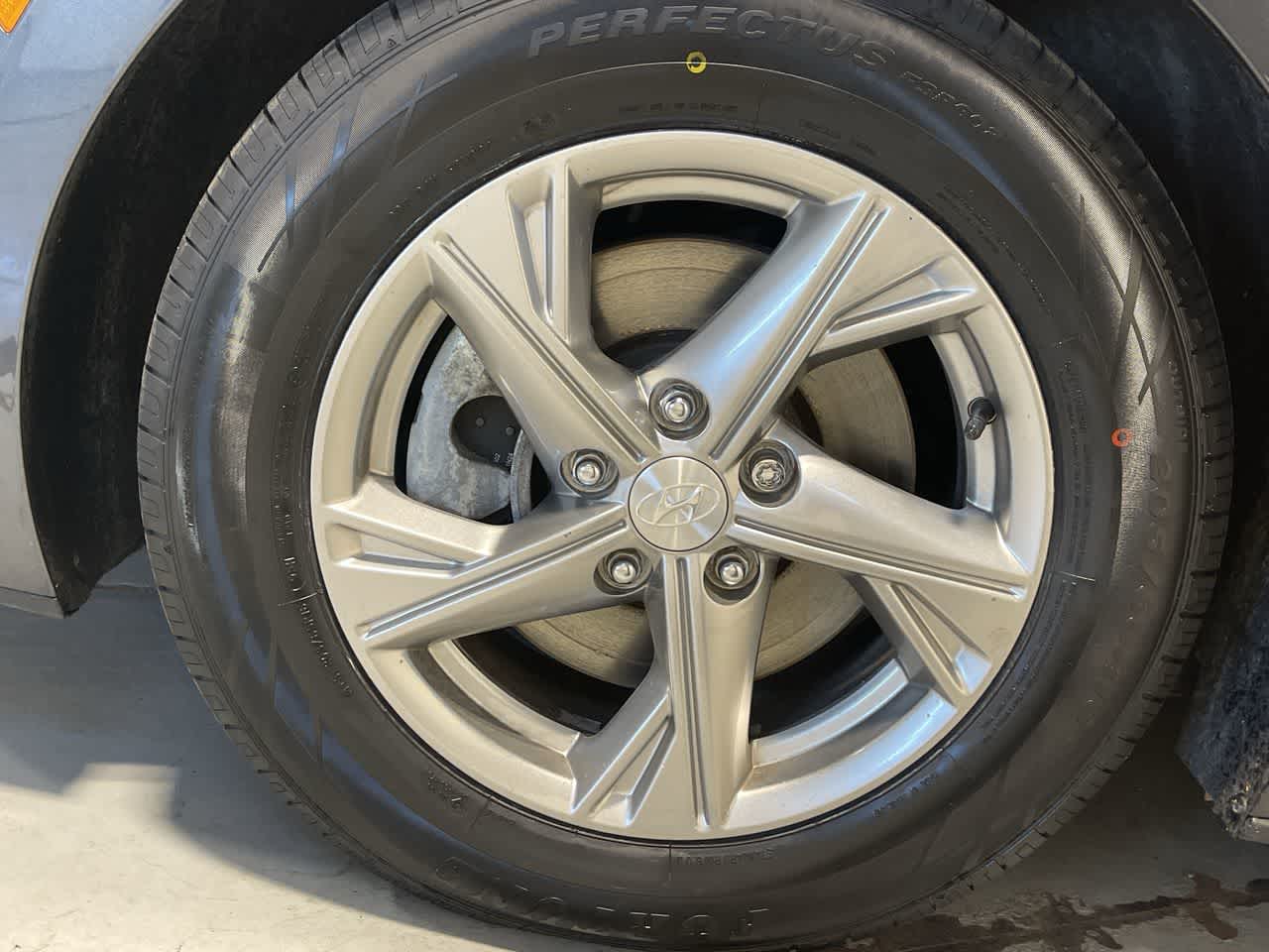 2022 Hyundai Sonata SE