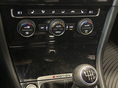 2016 Volkswagen Golf R 4dr HB Man w/DCC/Nav