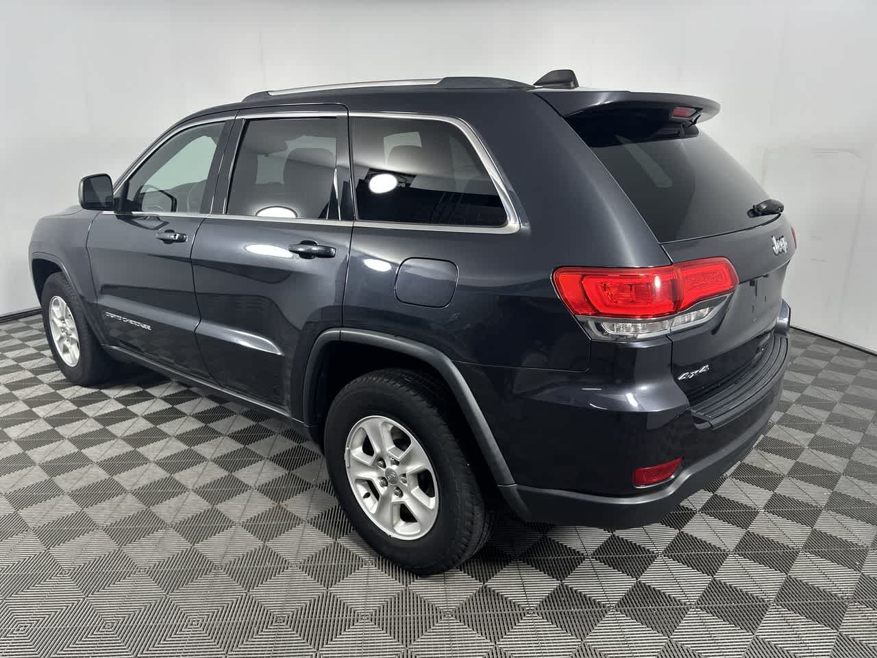 2016 Jeep Grand Cherokee Laredo