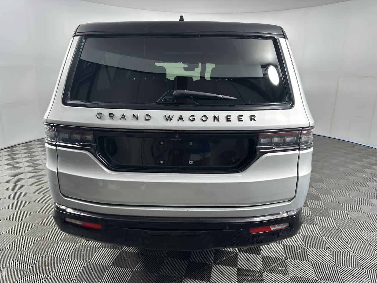 2024 Jeep Grand Wagoneer L Obsidian