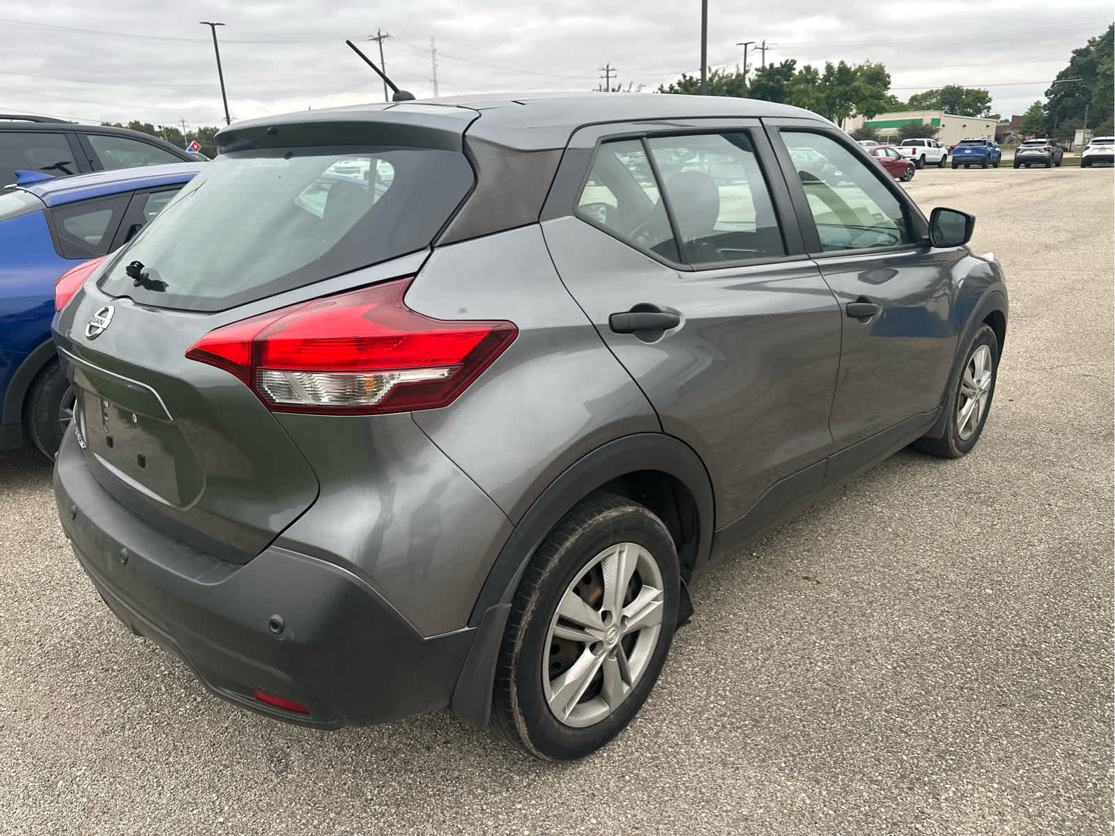 2020 Nissan Kicks S
