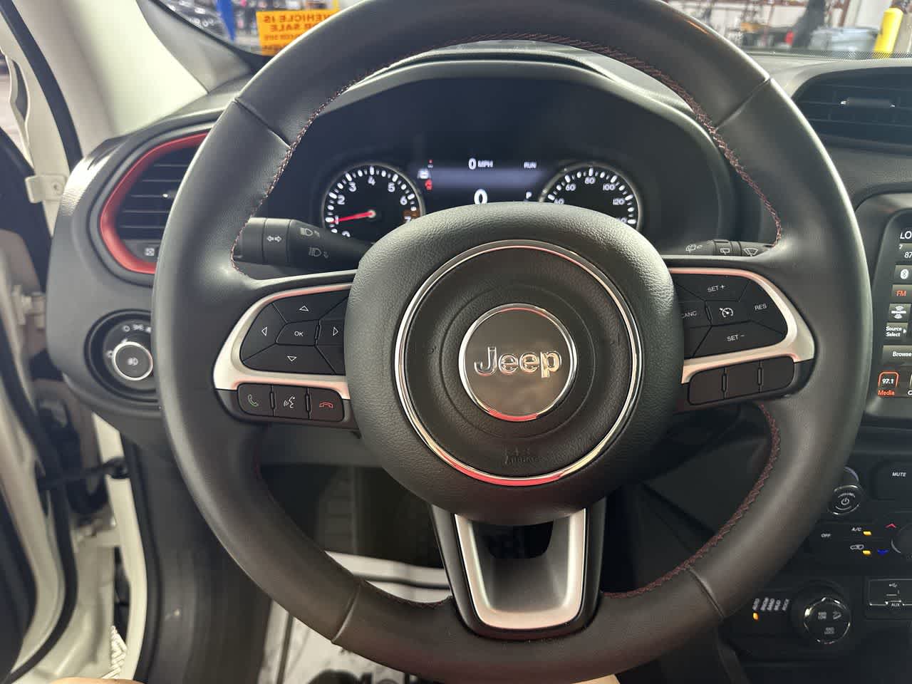 2023 Jeep Renegade Trailhawk
