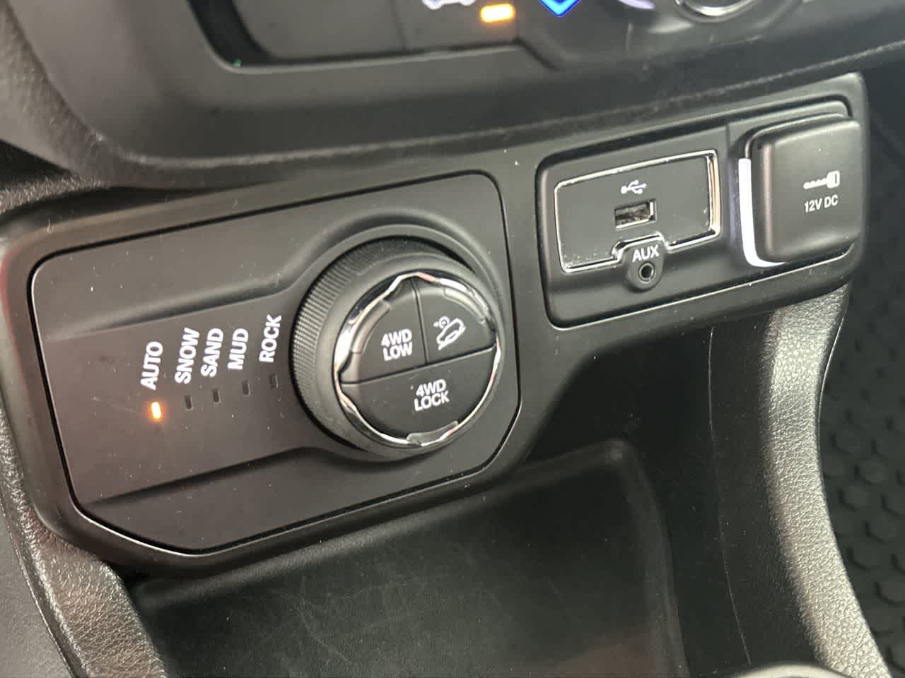 2023 Jeep Renegade Trailhawk