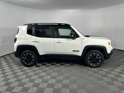 2023 Jeep Renegade Trailhawk