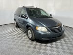 2006 Chrysler Town & Country SWB Base