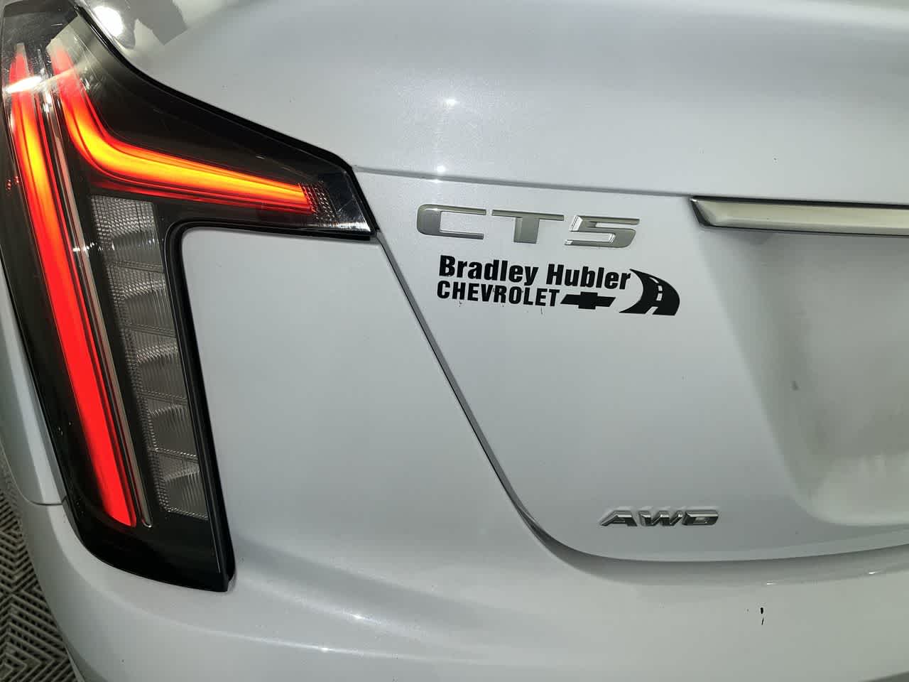 2022 Cadillac CT5 Premium Luxury