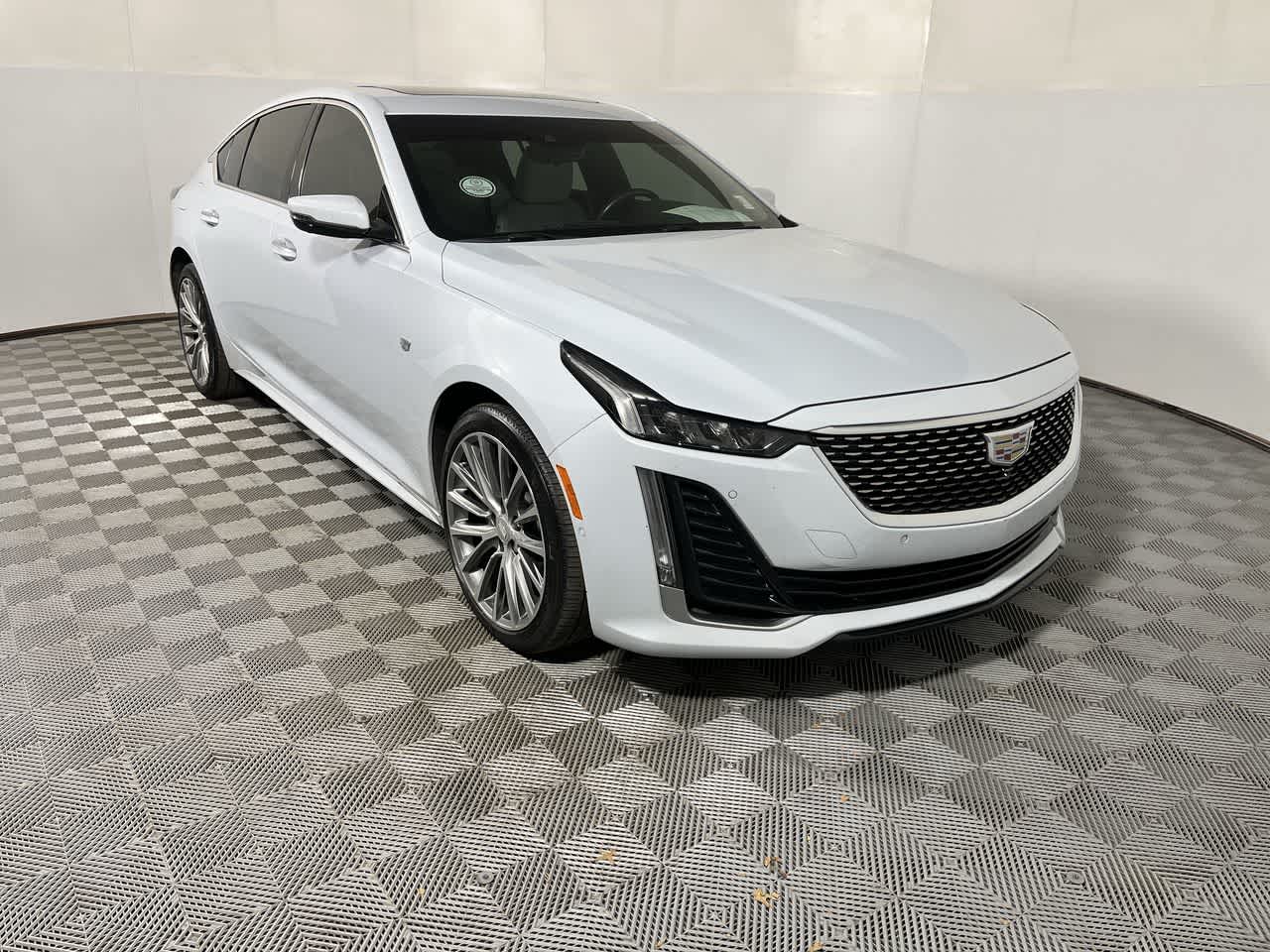 2022 Cadillac CT5 Premium Luxury