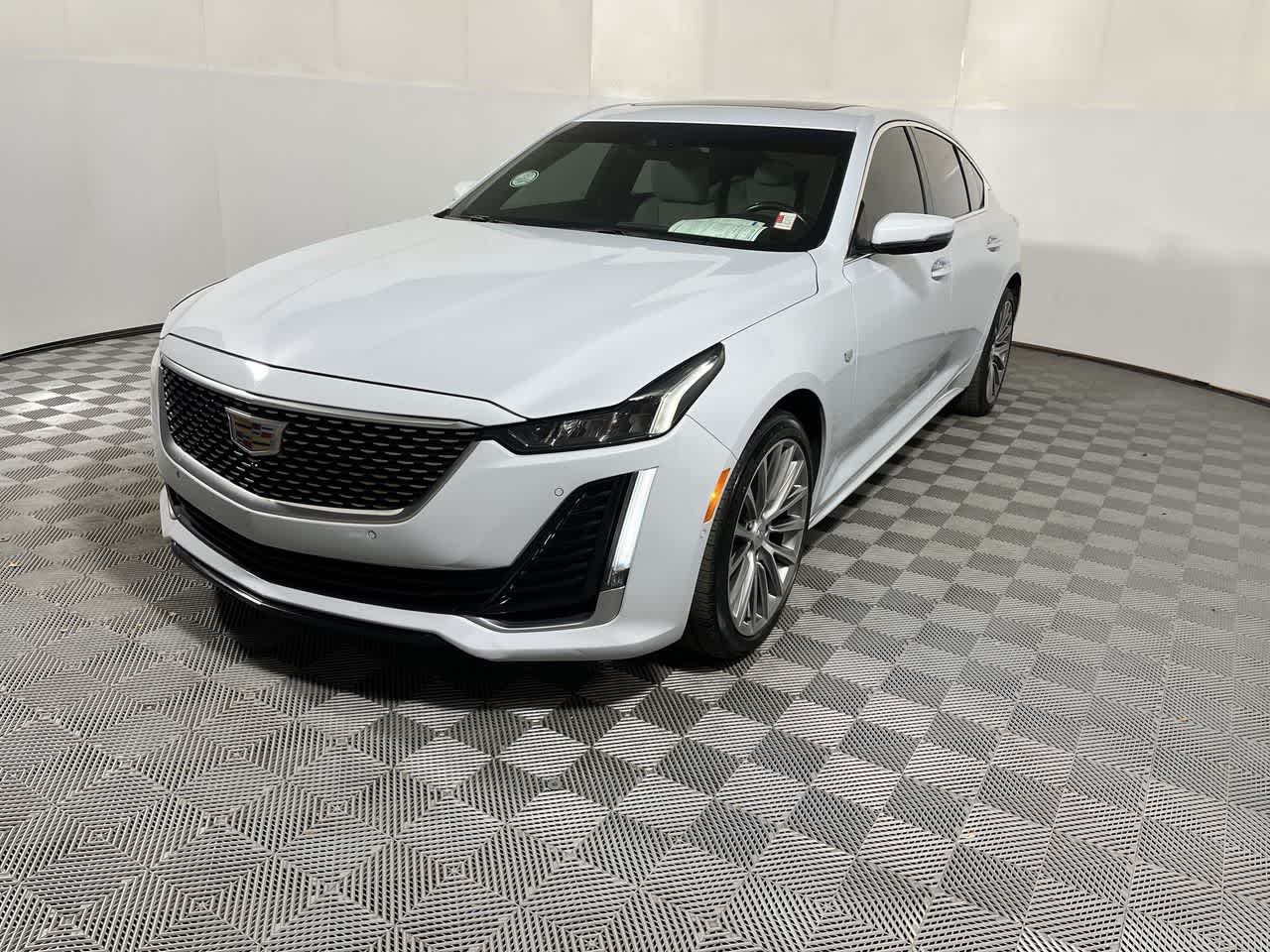 2022 Cadillac CT5 Premium Luxury