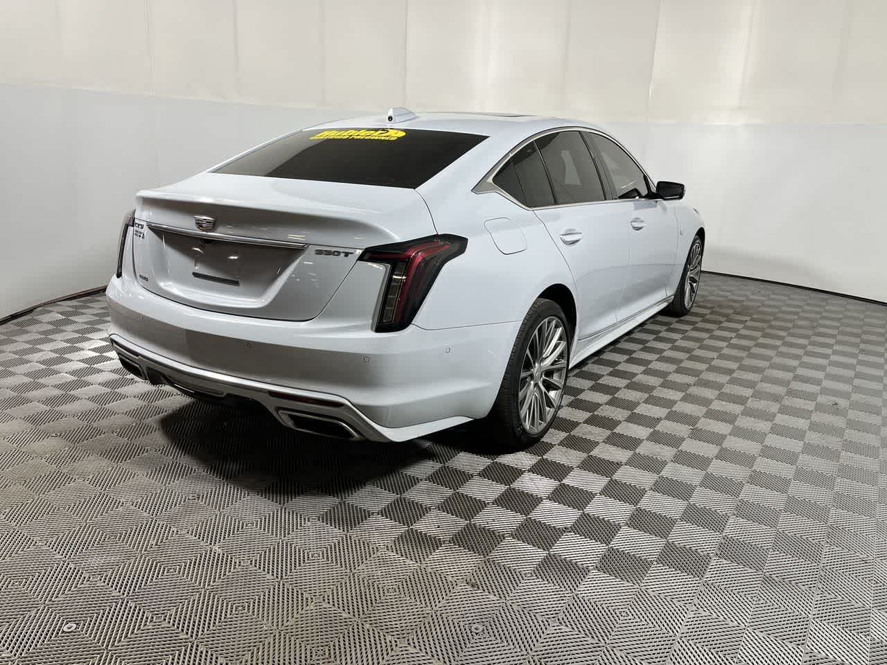 2022 Cadillac CT5 Premium Luxury