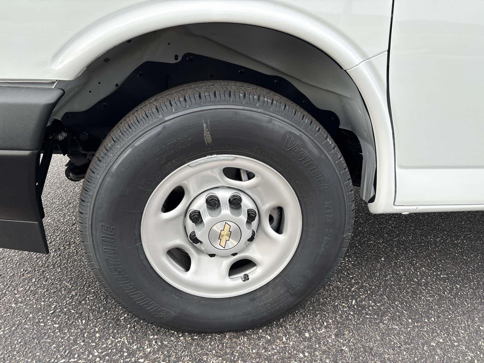 2026 Chevrolet Express Cargo WT