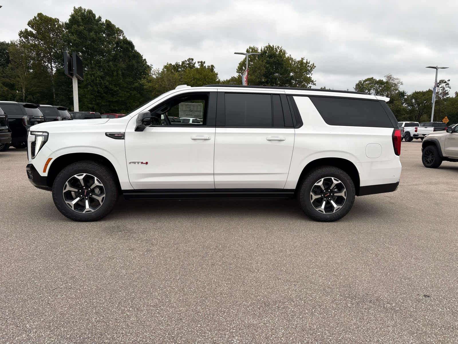 2026 GMC Yukon XL AT4
