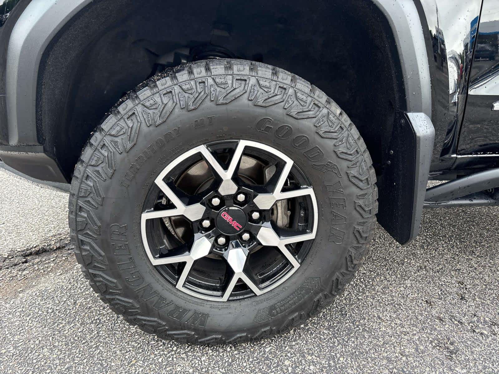 2024 GMC Canyon AT4X