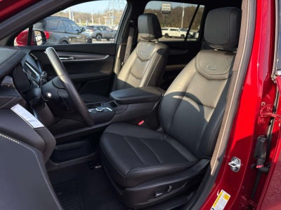 2024 Cadillac XT6 Luxury