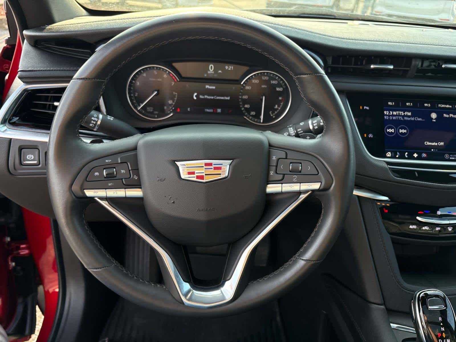 2024 Cadillac XT6 Luxury