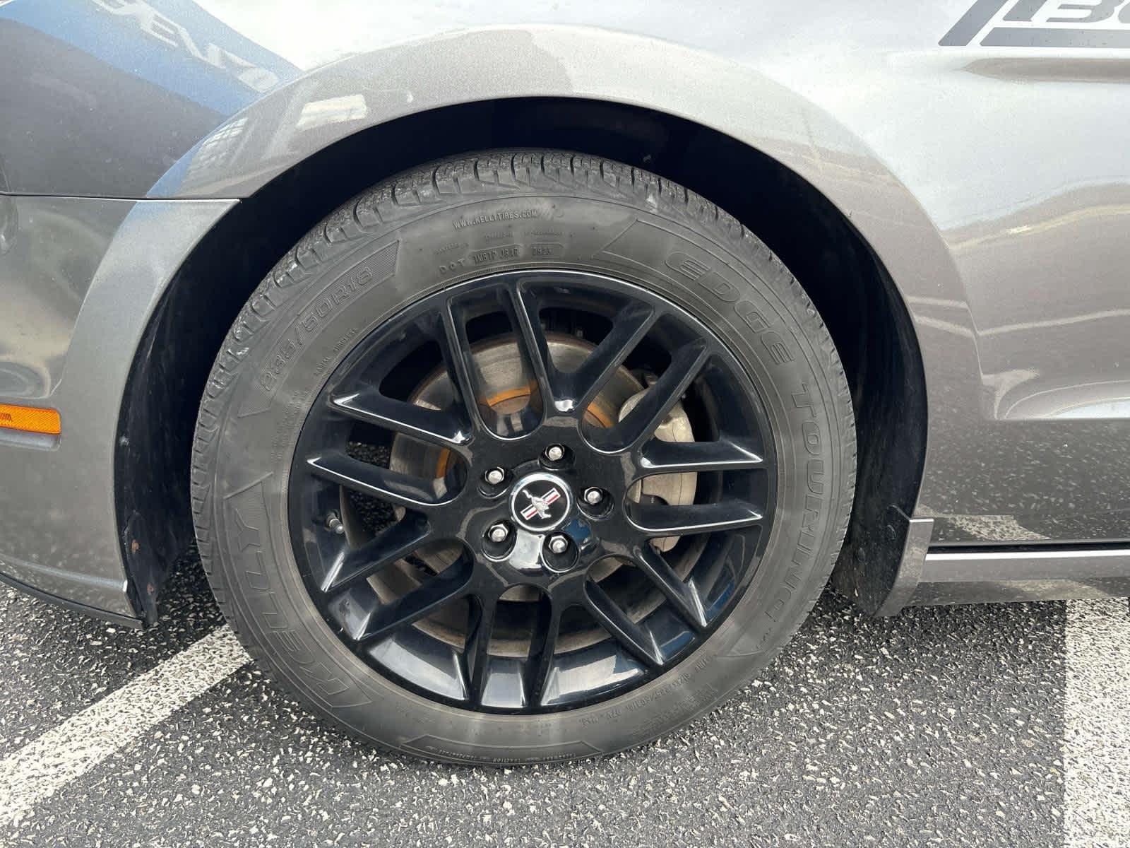 2014 Ford Mustang V6