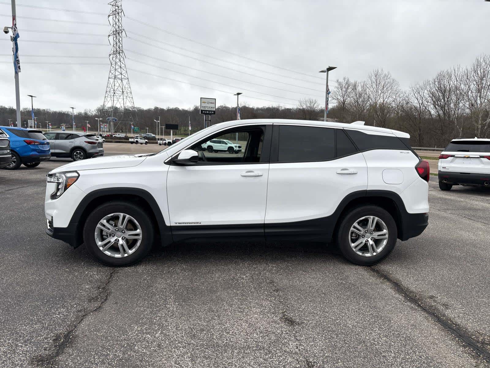 2023 GMC Terrain SLE