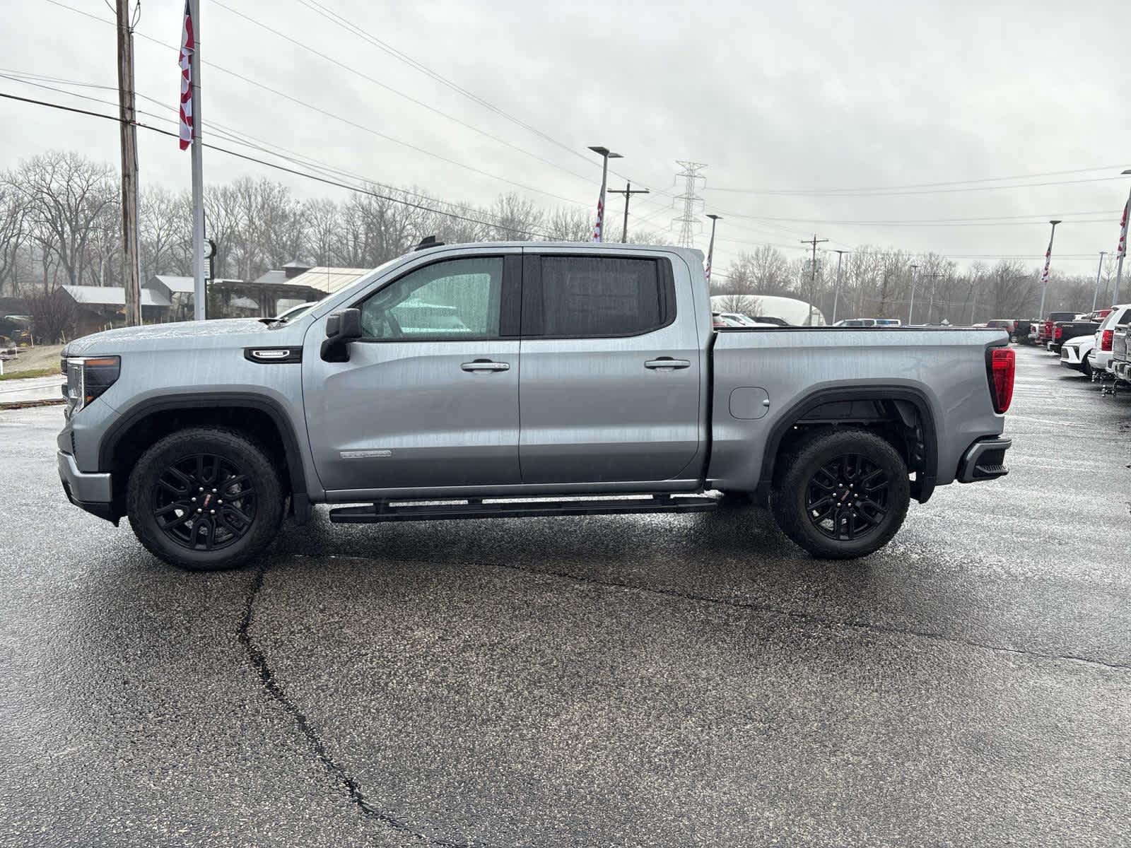 2025 GMC Sierra 1500 Elevation
