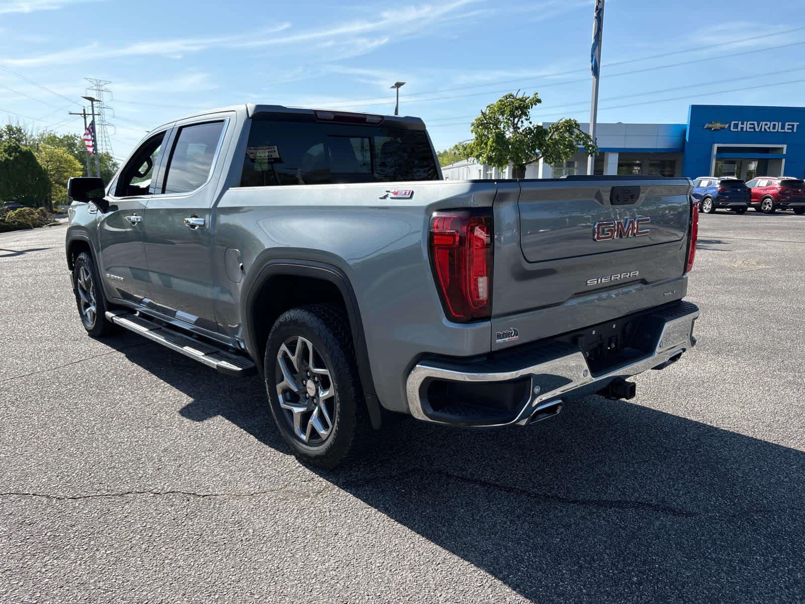 2024 GMC Sierra 1500 SLT