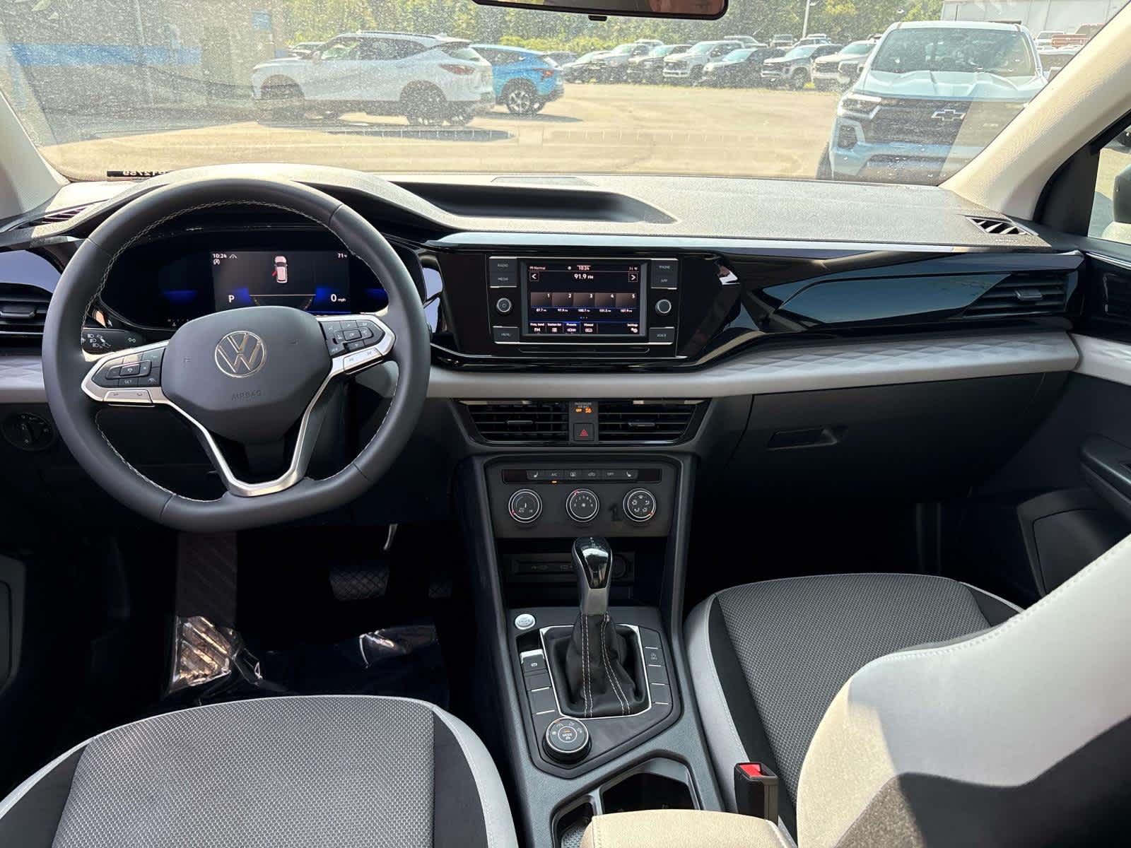2022 Volkswagen Taos S