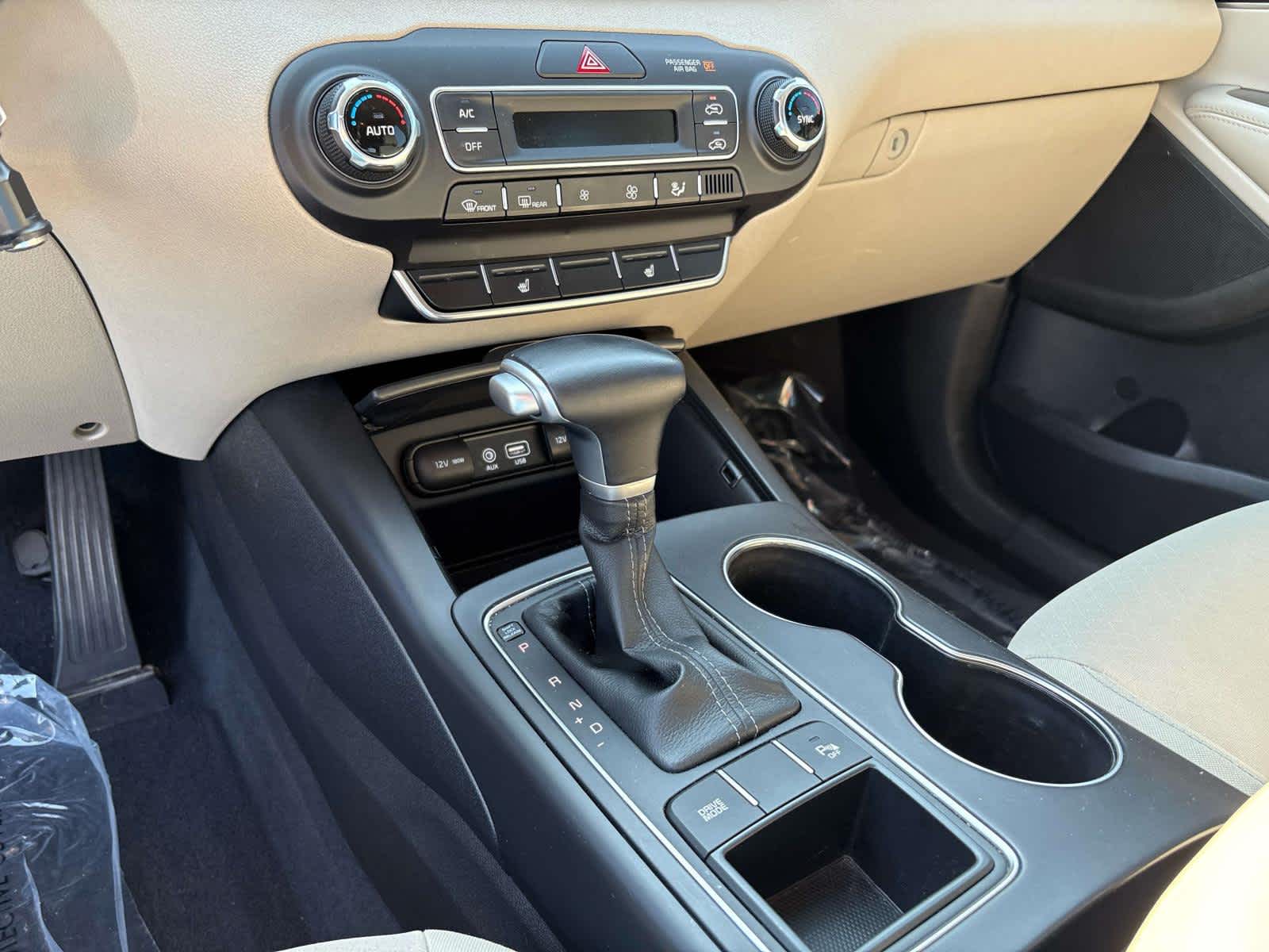 2020 Kia Sorento LX
