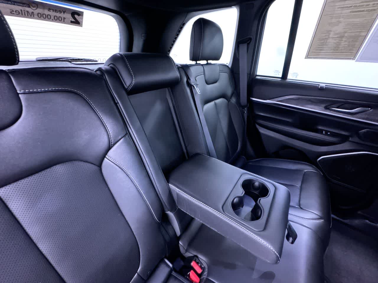 2024 Jeep Grand Cherokee 4xe Anniversary Edition