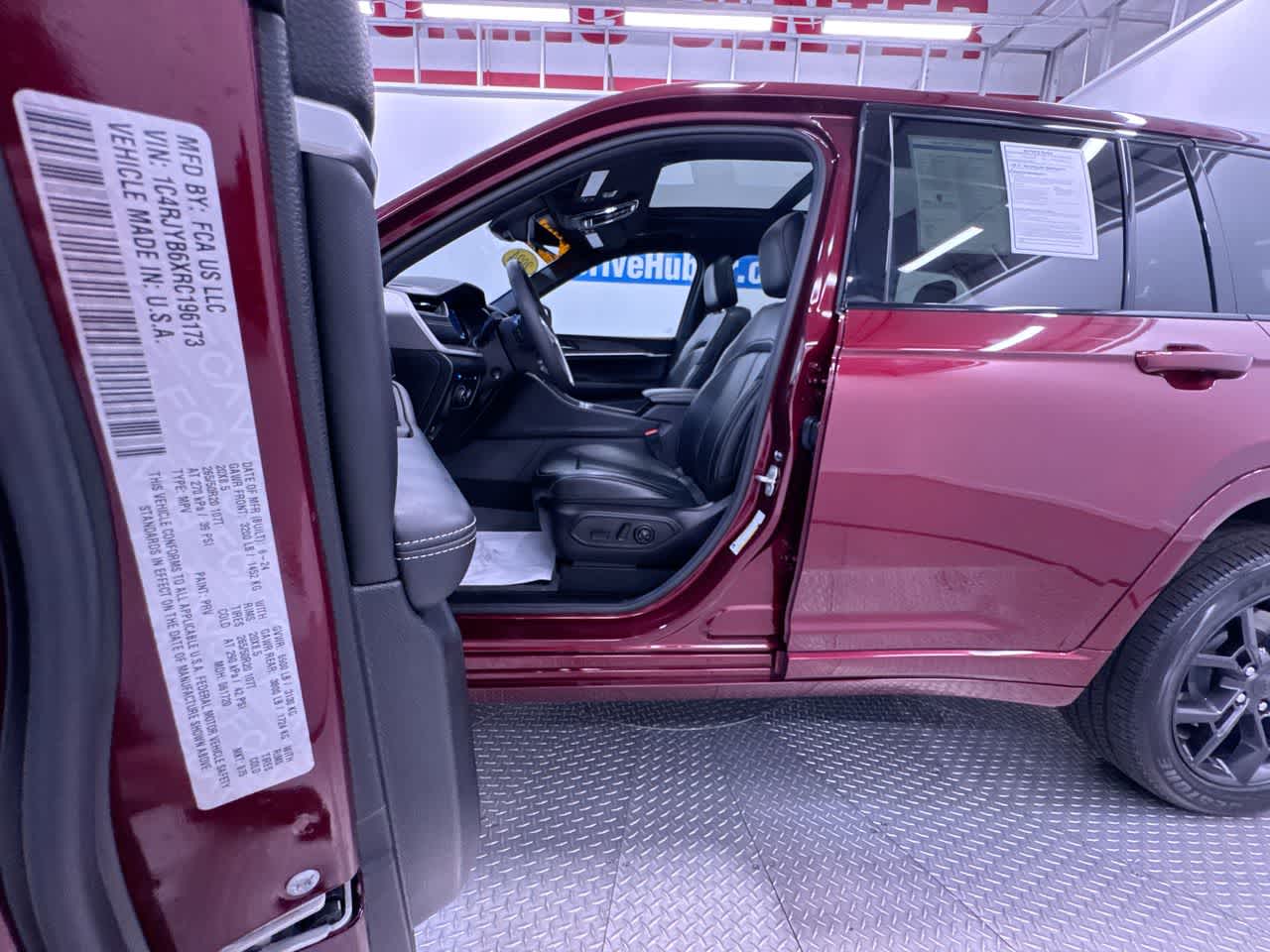 2024 Jeep Grand Cherokee 4xe Anniversary Edition