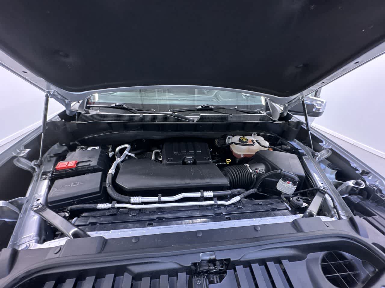 2022 Chevrolet Silverado 1500 LT (2FL)