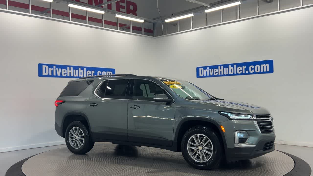 2023 Chevrolet Traverse LT Cloth